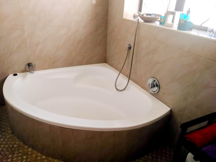 5 Bedroom Property for Sale in Crawford Western Cape
